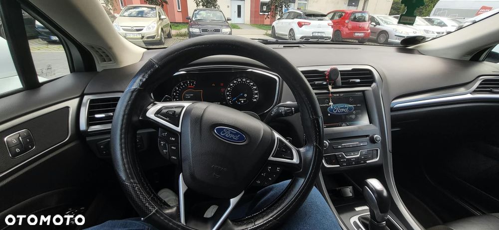 Ford Mondeo 2.0 TDCi STart-Stopp PowerShift-Aut Titanium - 11