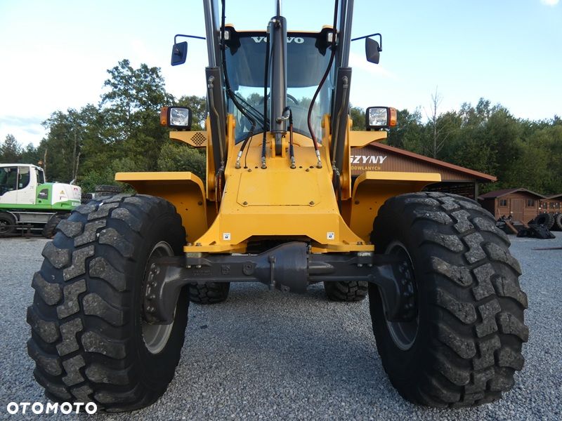 Volvo L30B PRO / Z Niemiec / ORG. 7.120mtg / Bardzo ładne / - 32