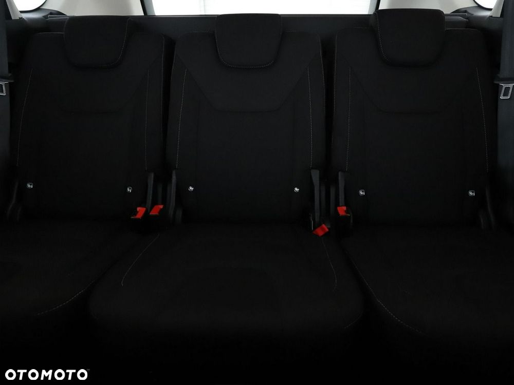 Ford S-Max 2.0 TDCi Titanium - 19