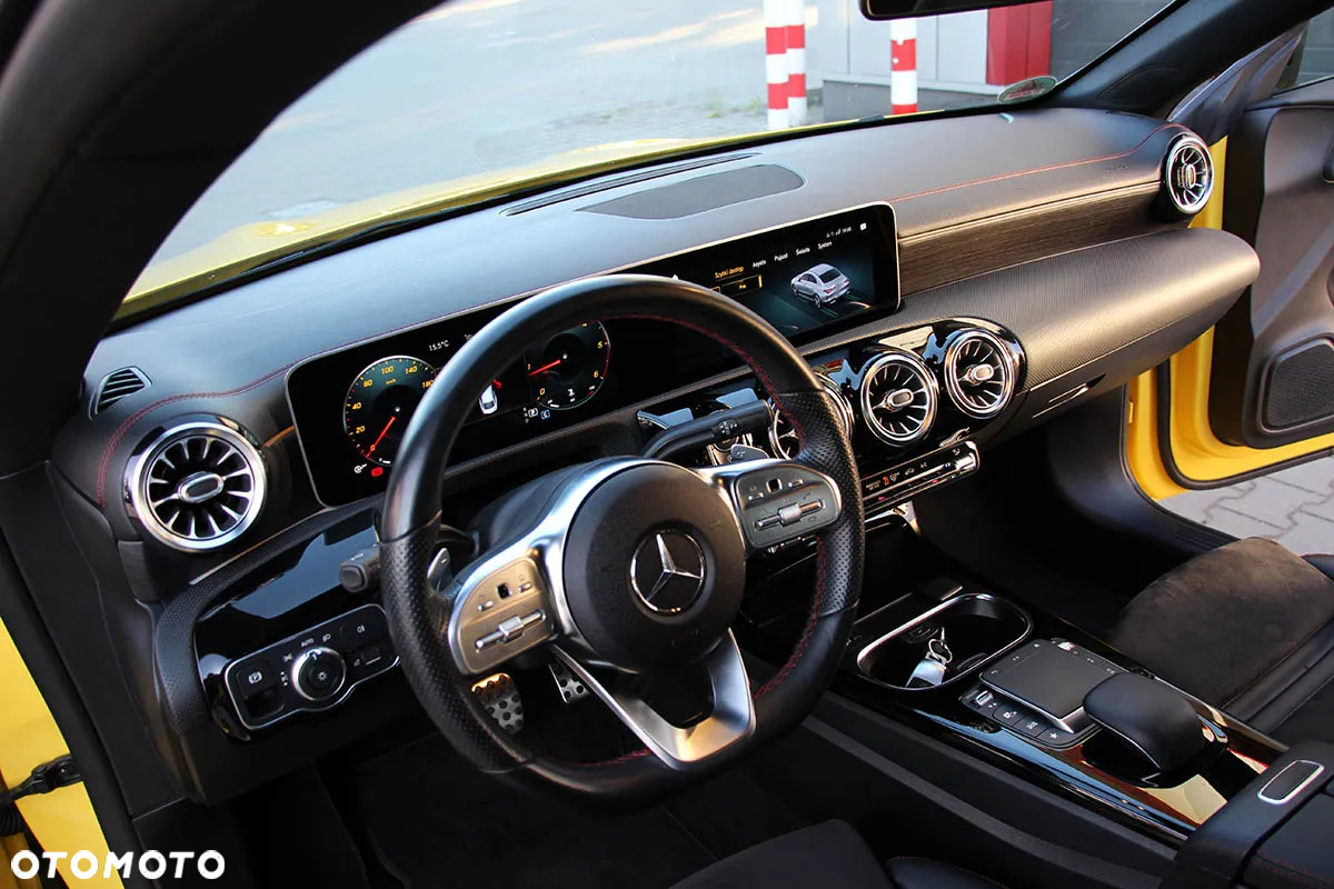 Mercedes-Benz CLA 200 d 8G-DCT AMG Line - 22