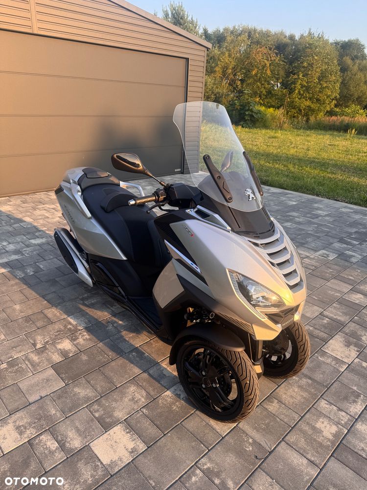Peugeot Metropolis - 7