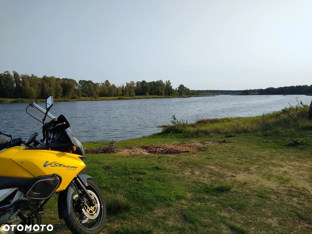 Suzuki V-STROM - 1