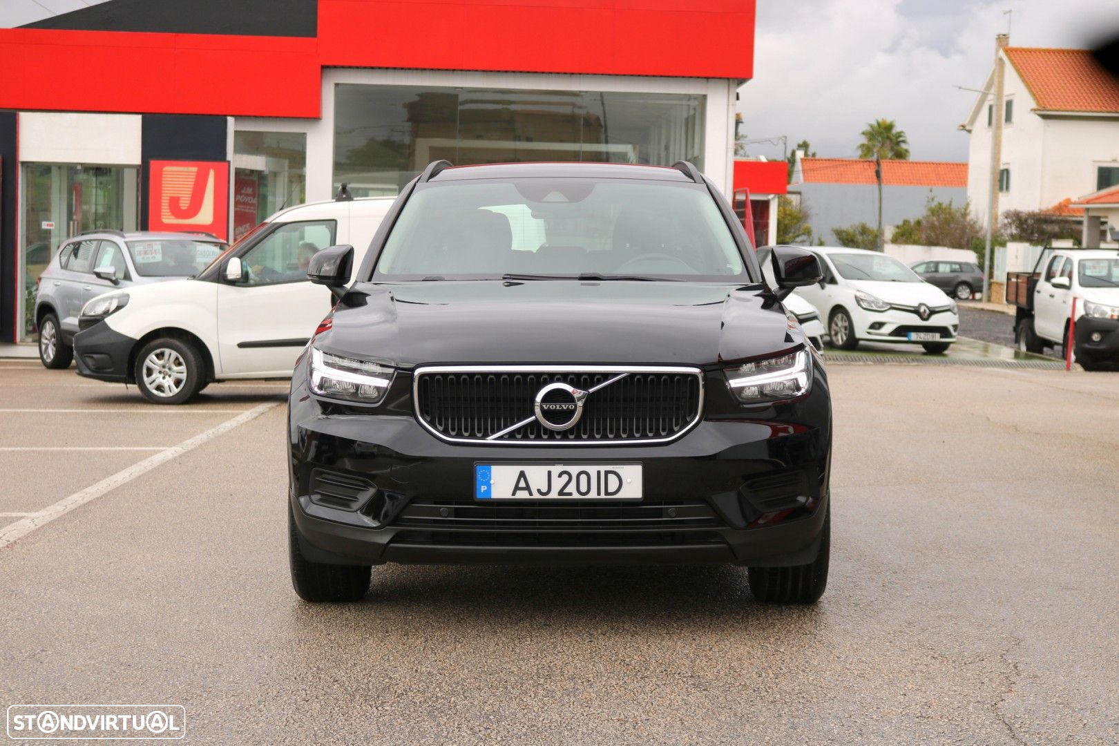 Volvo XC 40 1.5 T2 Momentum Core - 5