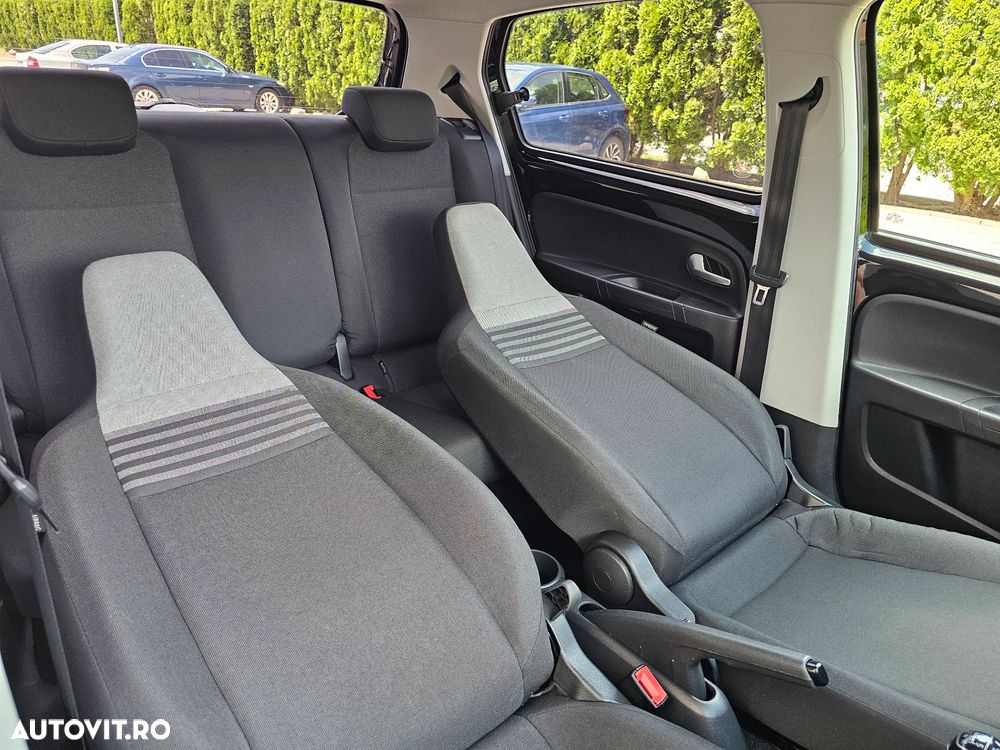 Volkswagen up! BlueMotion Technology club - 16