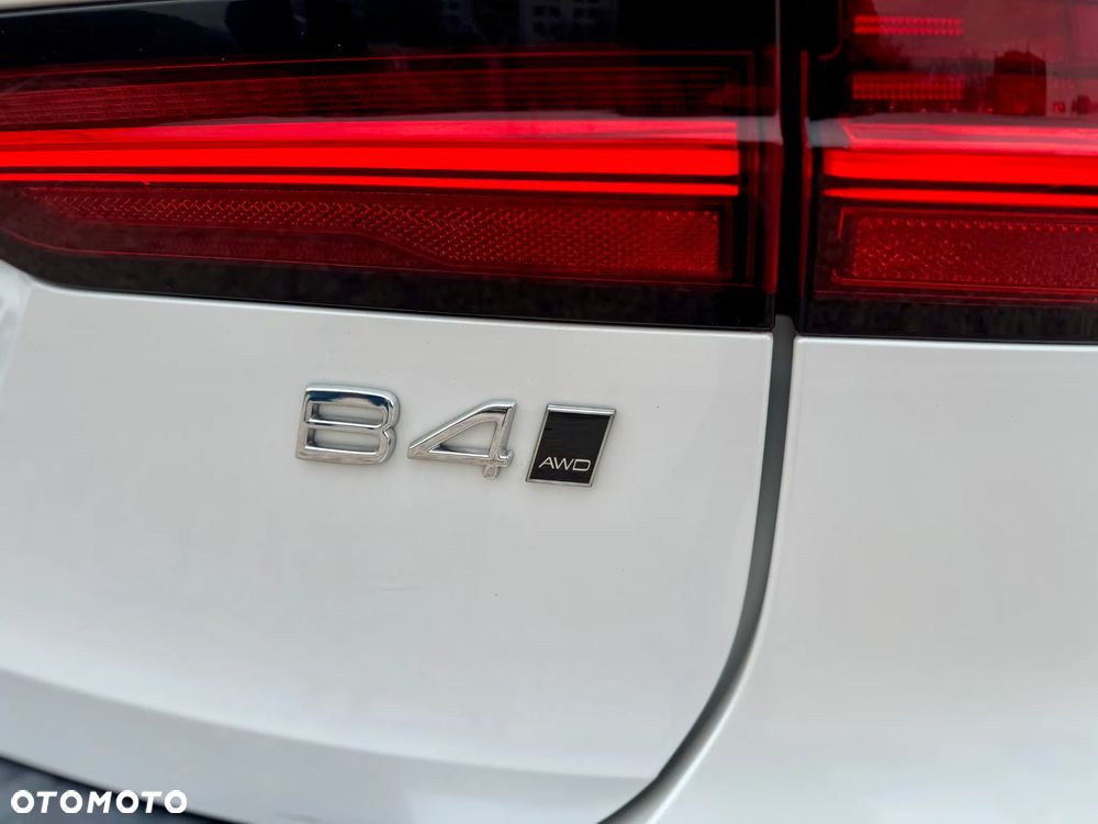 Volvo V90 Cross Country B4 D AWD Ultimate - 32