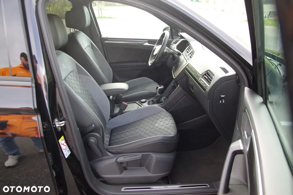 Volkswagen Tiguan 2.0 TSI 4Mot R-Line DSG - 26