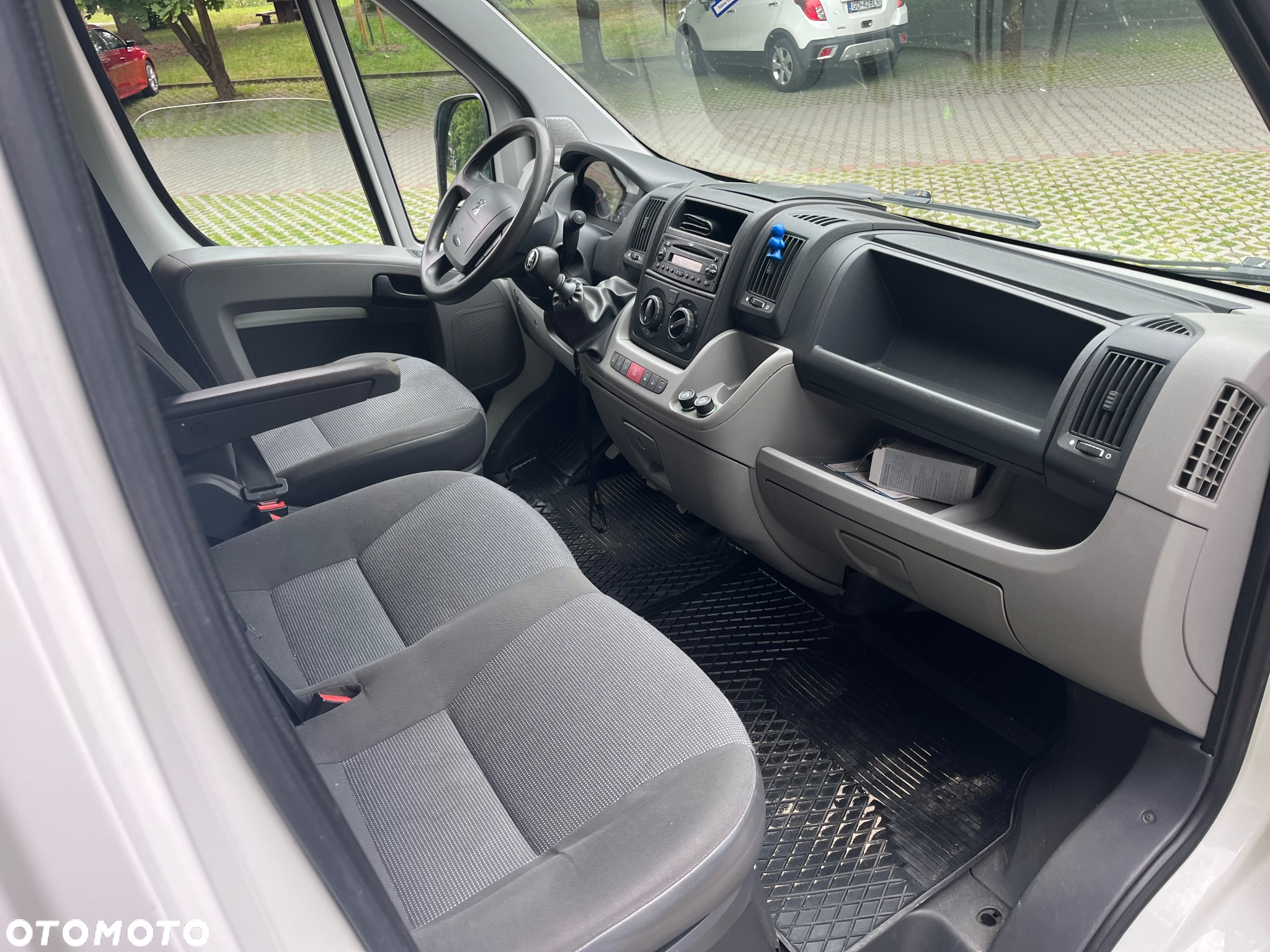 Peugeot Boxer - 12