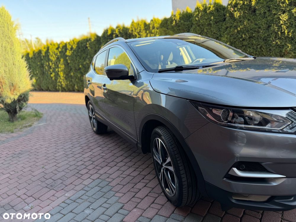 Nissan Qashqai 1.3 DIG-T N-Connecta EU6d - 4
