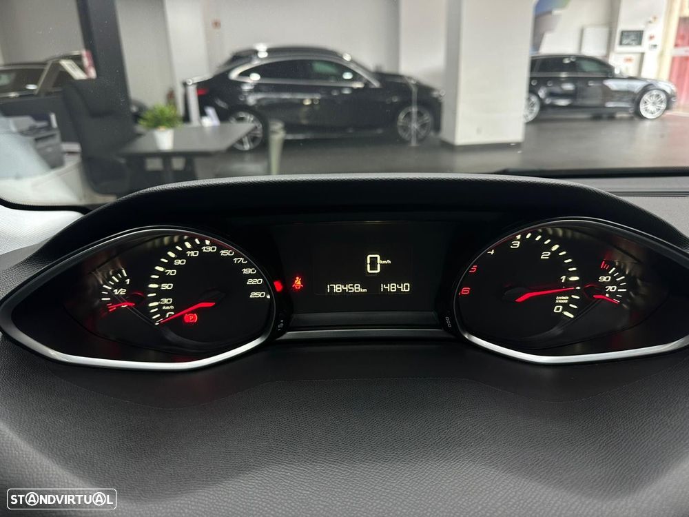 Peugeot 308 1.6 BlueHDi Active - 18