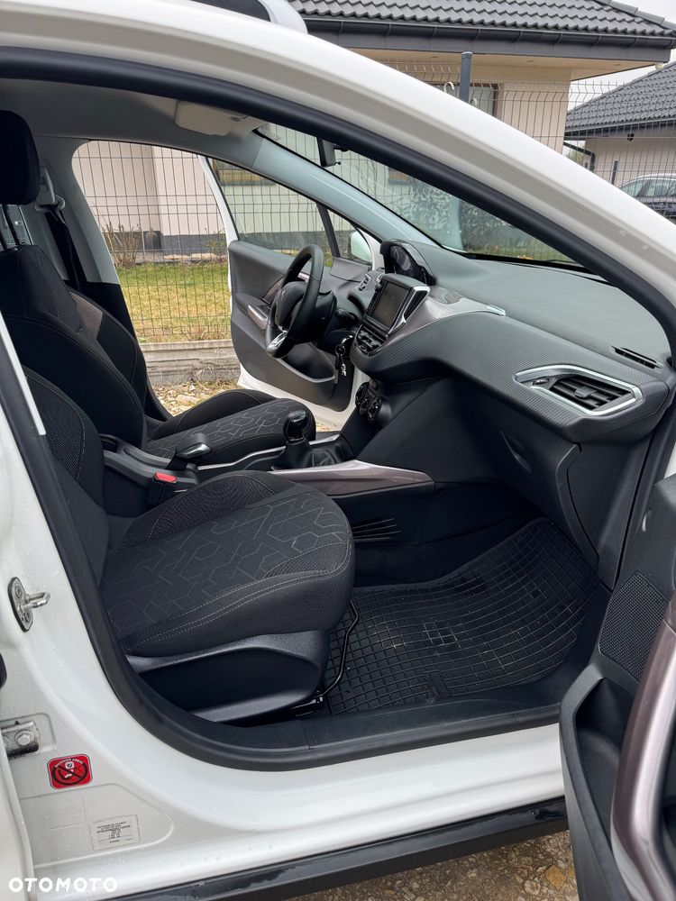 Peugeot 2008 82 VTI Active - 23