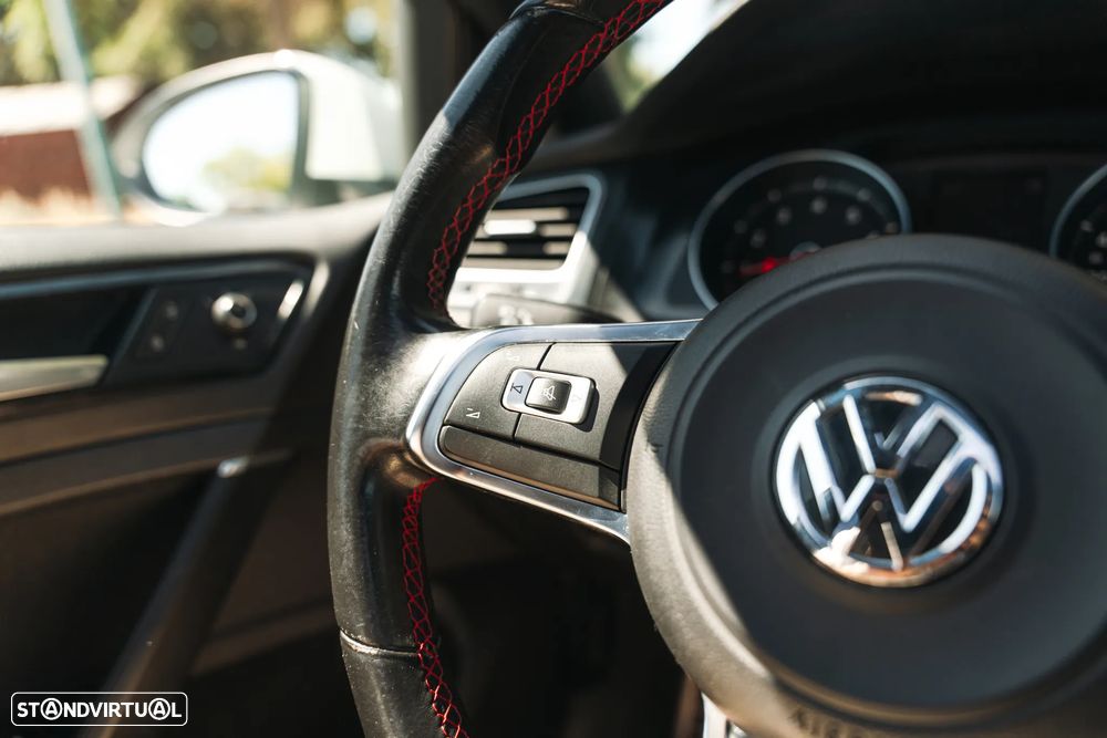 VW Golf 2.0 TSi GTi DSG Performance - 27