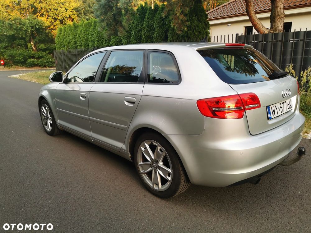 Audi A3 Sportback 2.0 TDI Ambition - 11
