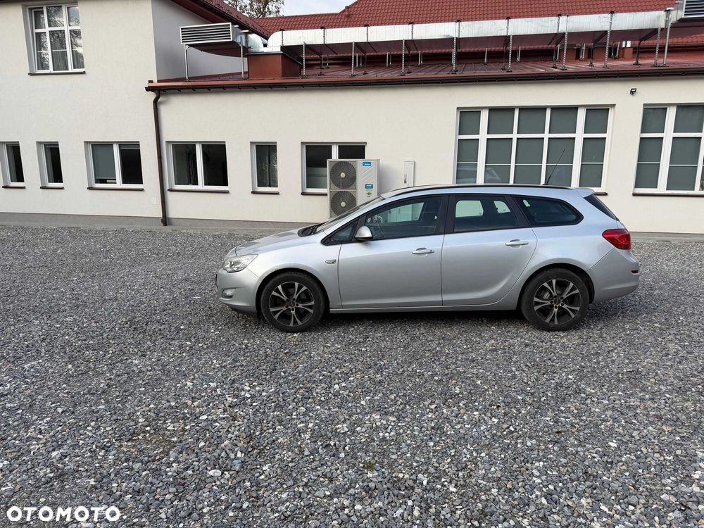 Opel Astra - 8