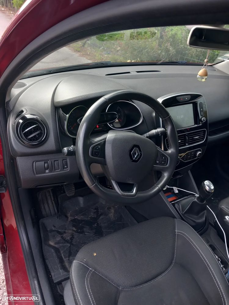 Renault Clio 1.5 dCi Limited EDition - 12