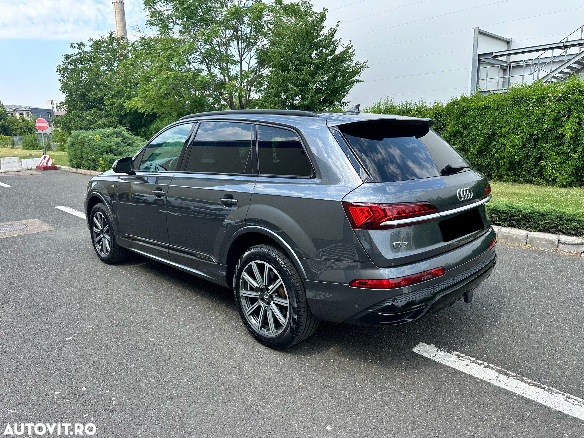Audi Q7 55 TFSI quattro Tiptronic MHEV S Line - 8