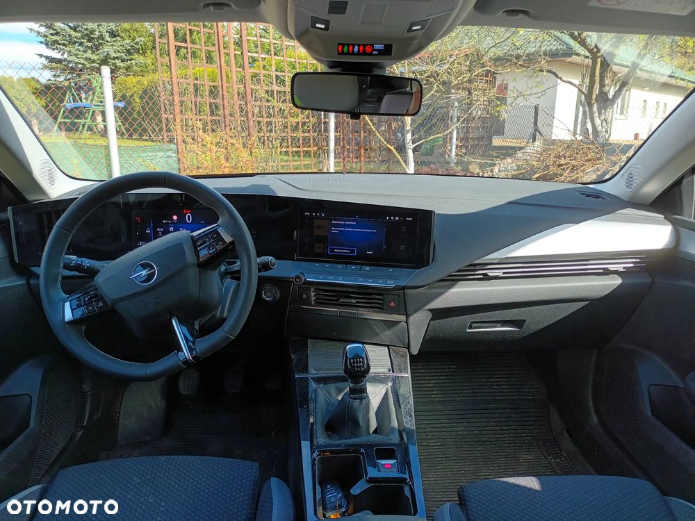 Opel Astra 1.2 T Edition S&S - 7