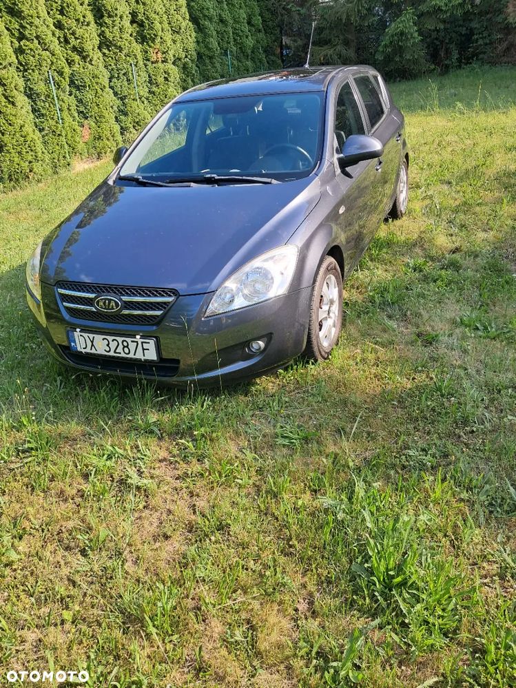 Kia Ceed 1.4 Comfort + - 2