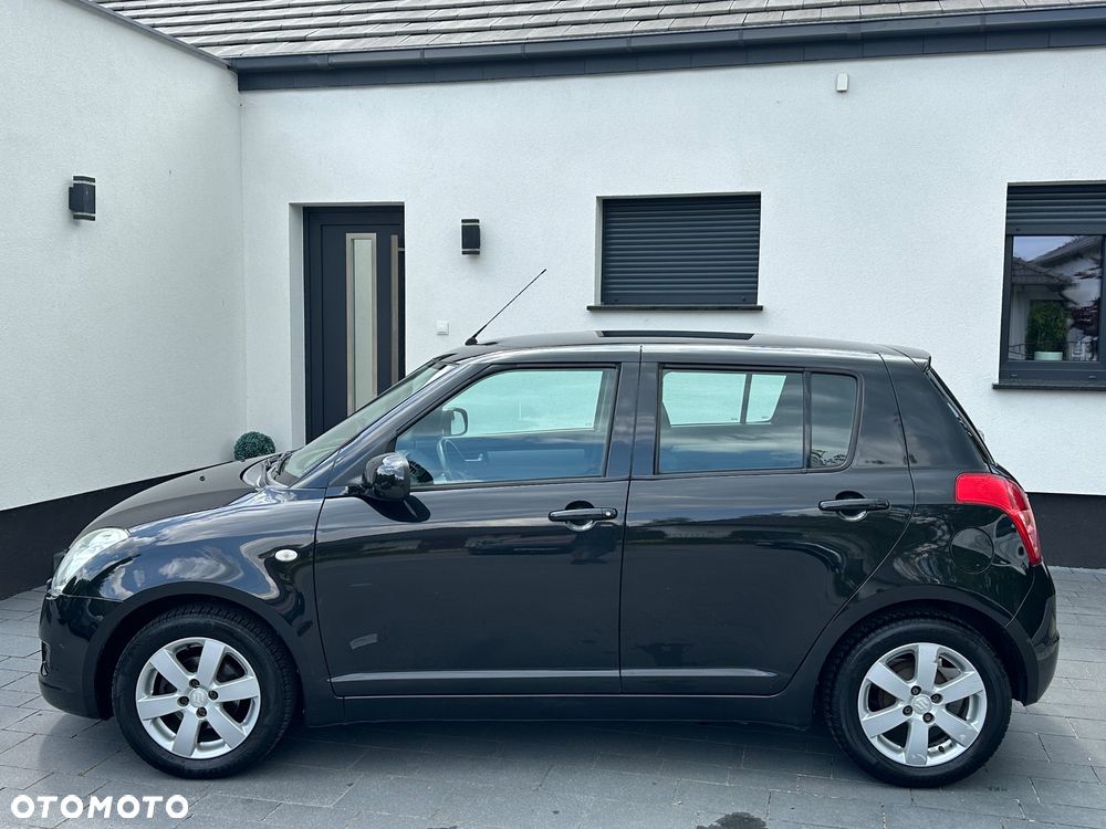 Suzuki Swift - 3