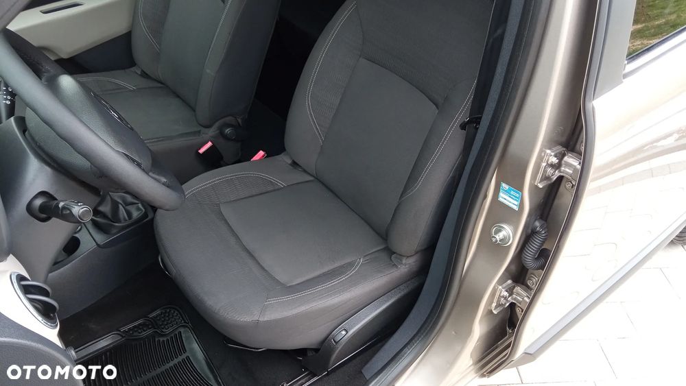 Dacia Lodgy 1.6 MPI 85 Ambiance - 15