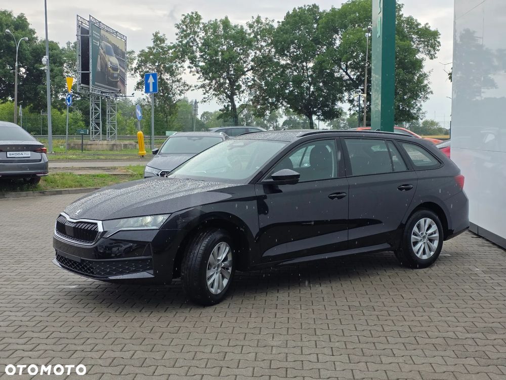 Skoda Octavia 2.0 TDI Drive Essence DSG - 5