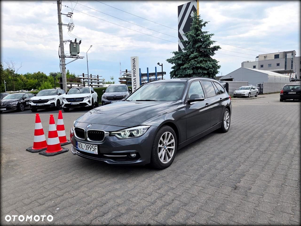 BMW Seria 3 318d