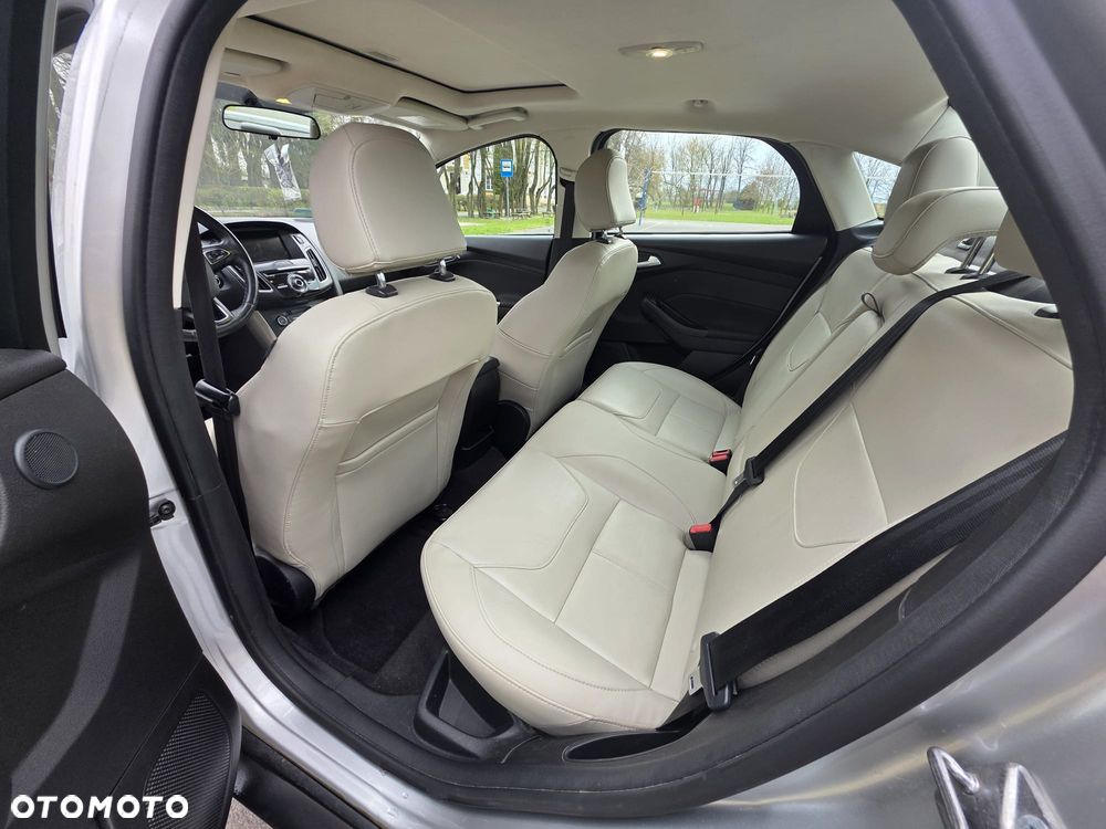 Ford Focus - 15
