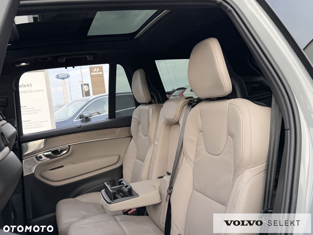 Volvo XC 90 - 34
