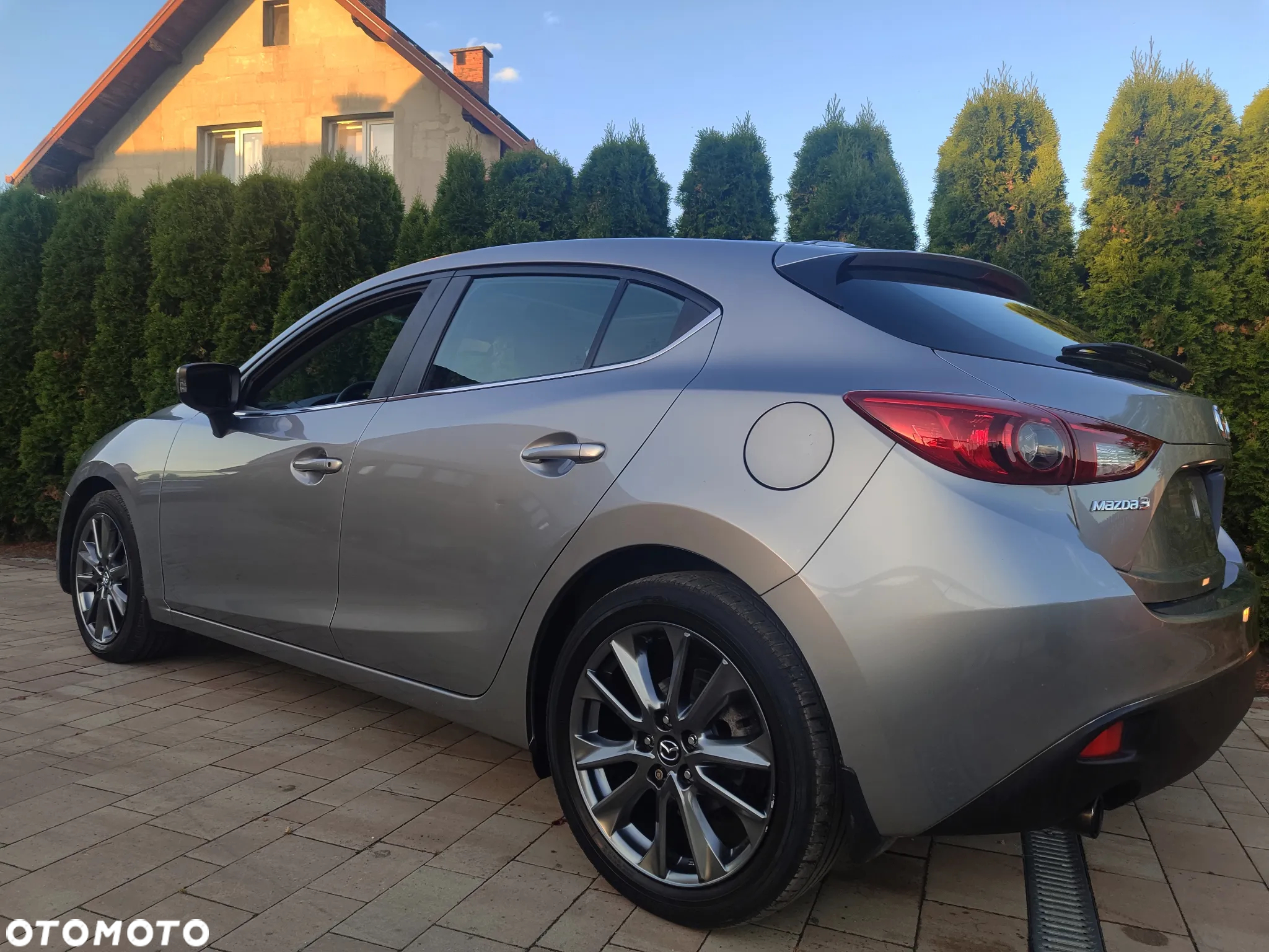 Mazda 3 - 13