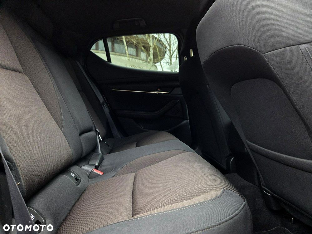 Mazda 3 SKYACTIV-D 1.8 - 11