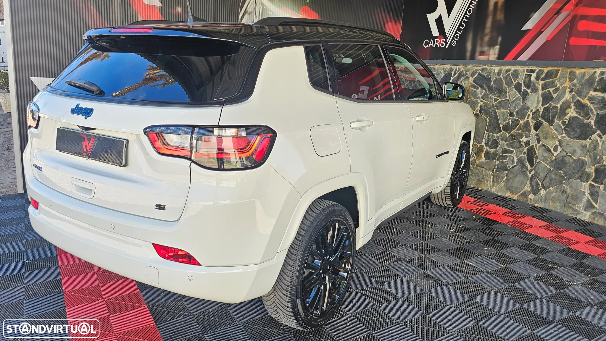 Jeep Compass 1.3 T4 4xe PLUG-IN HYBRID Auto High Upland - 42