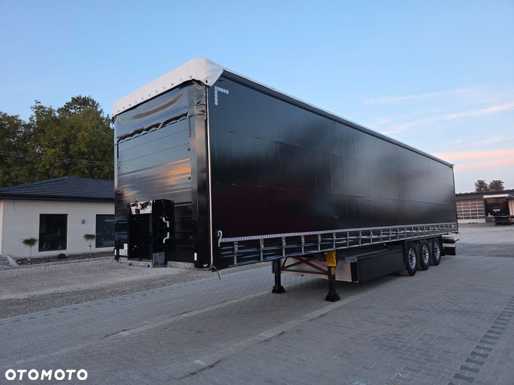 Schmitz Cargobull 3 - 31