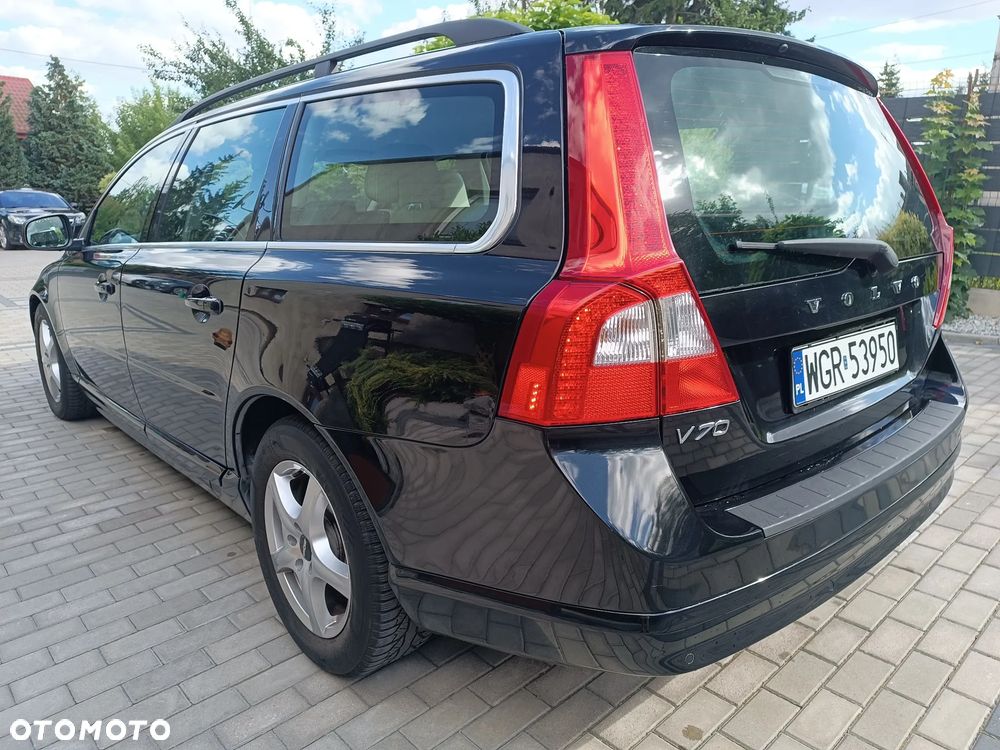 Volvo V70 D2 Edition Pro - 4