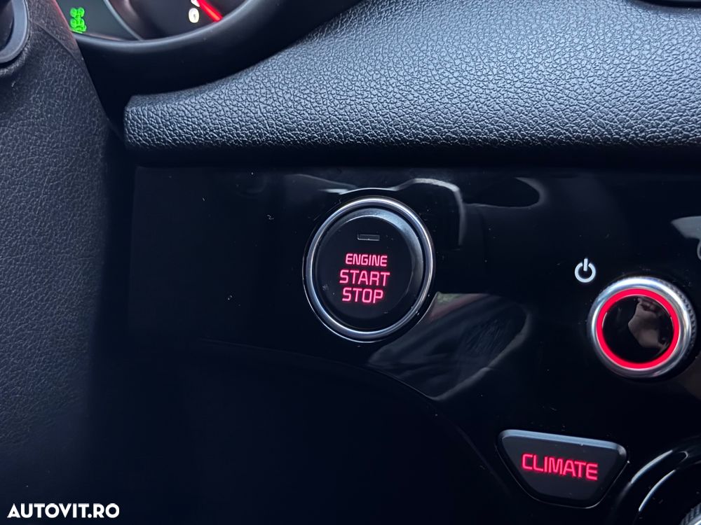 Kia Sportage 2,0 CRDI AWD Aut. GT Line - 26