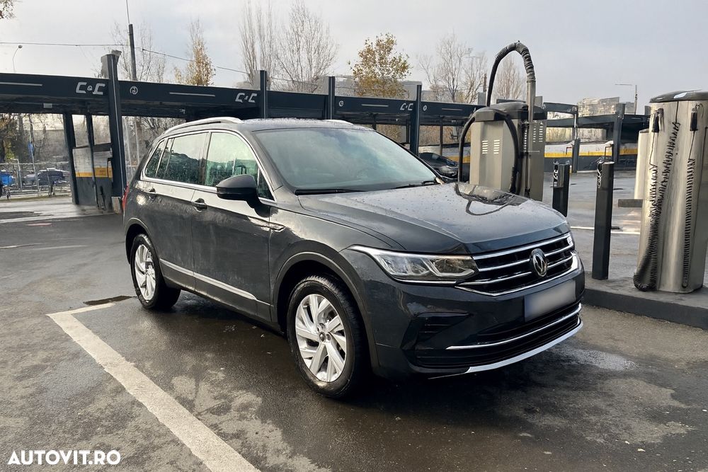 Volkswagen Tiguan 2.0 TSI OPF DSG 4Motion Elegance - 31