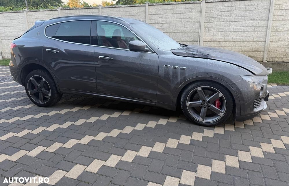 Maserati Levante - 5