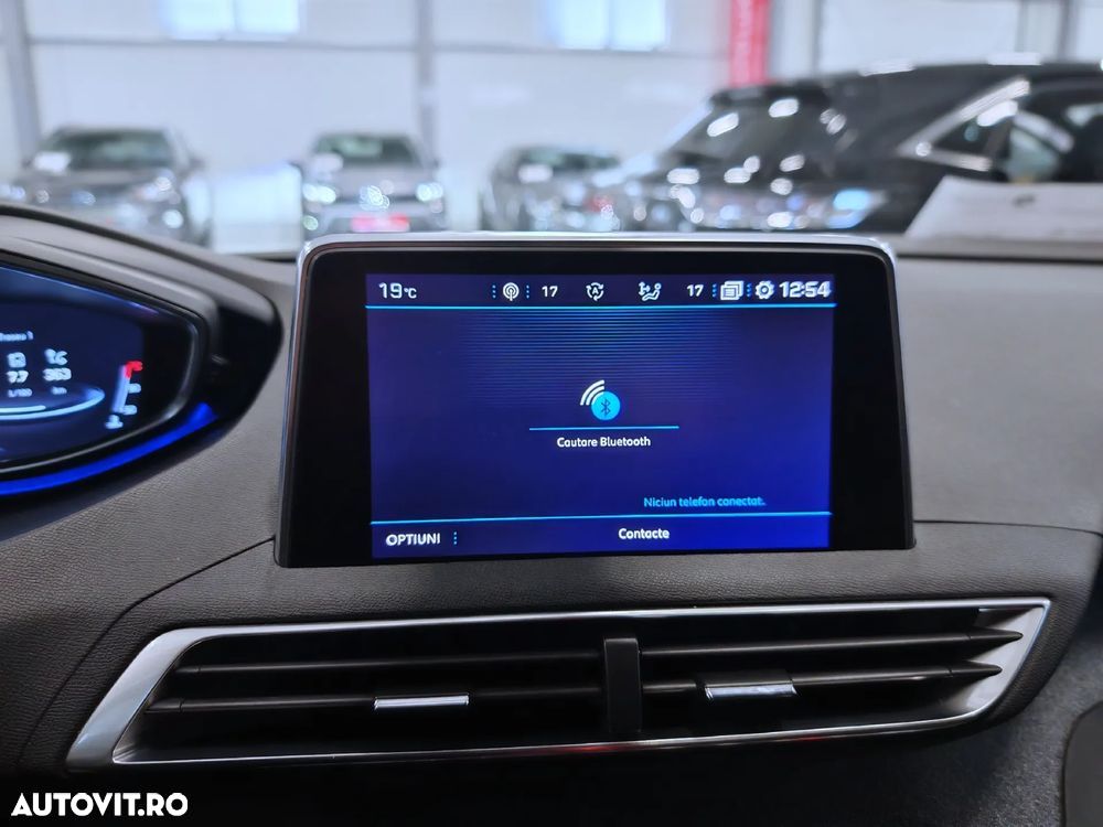 Peugeot 3008 PureTech 130 Stop & Start GPF EAT8 Allure Business-Paket - 24