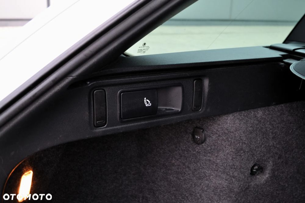 Skoda Octavia 2.0 TDI RS - 32