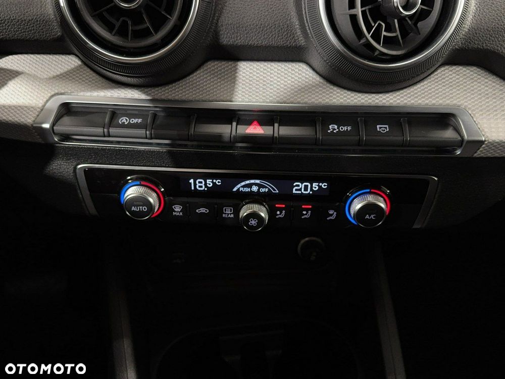 Audi Q2 - 23