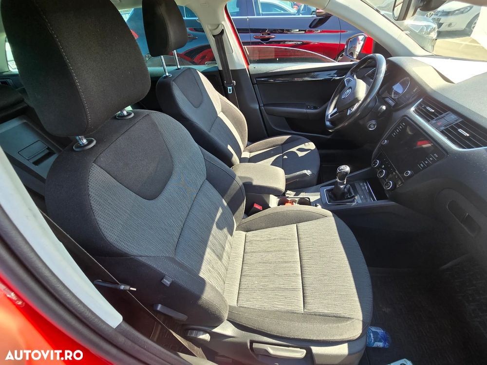 Skoda Octavia 1.6 TDI Style - 12