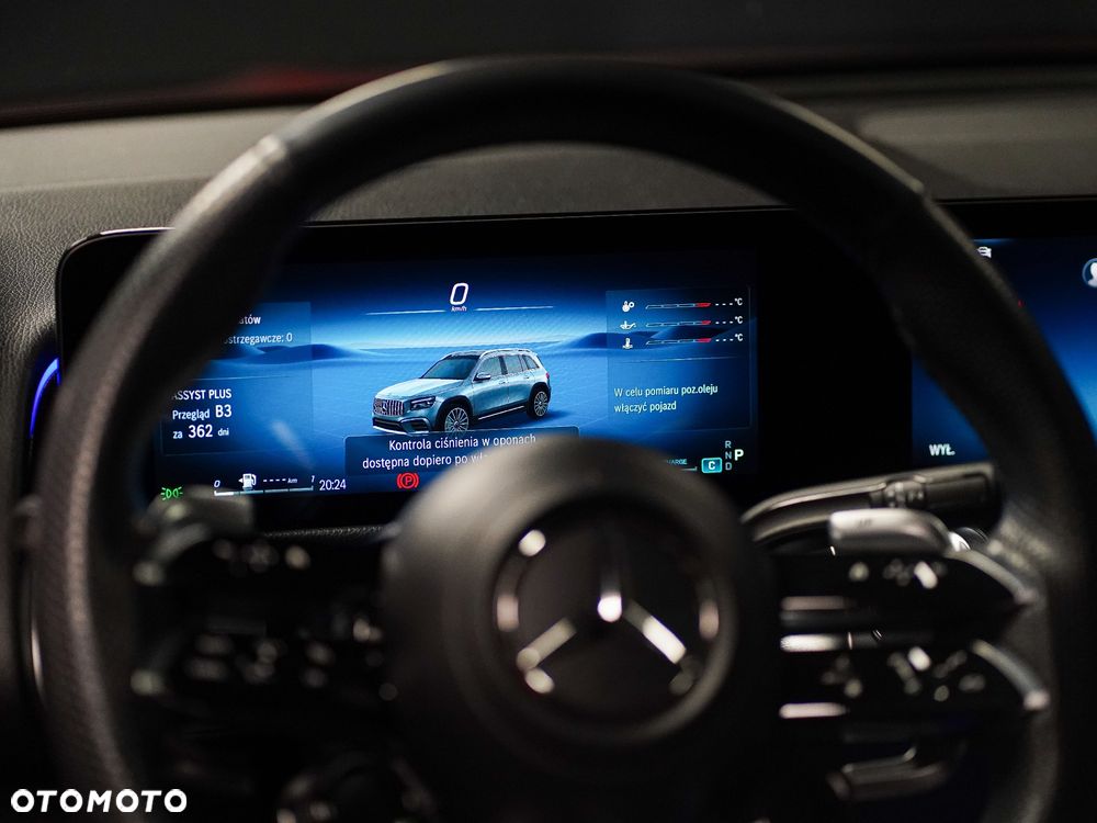 Mercedes-Benz GLB AMG 35 mHEV 4-Matic 8G-DCT - 13