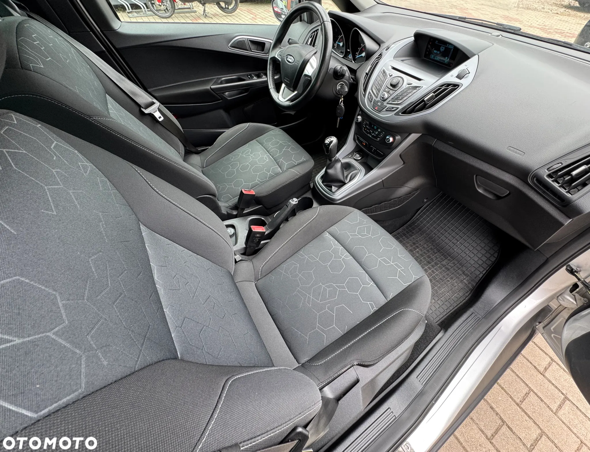 Ford B-MAX - 16