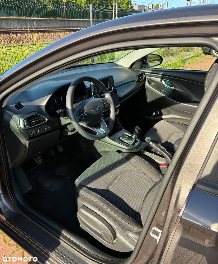 Hyundai i30 1.4 Classic + - 7