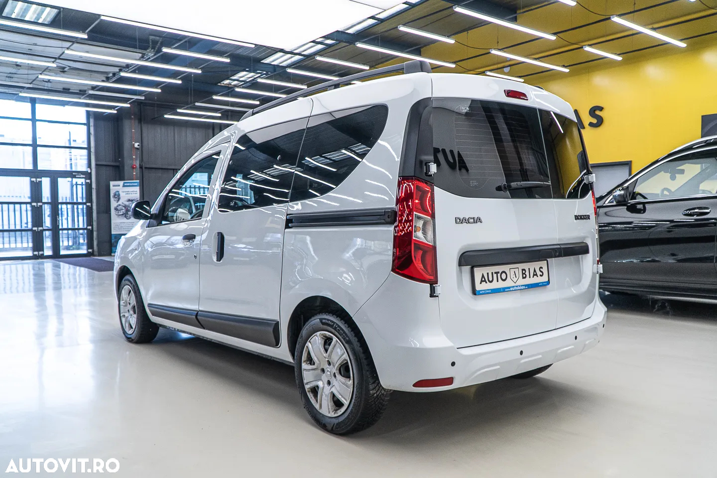 Dacia Dokker 1.5 Blue dCi Laureate - 6