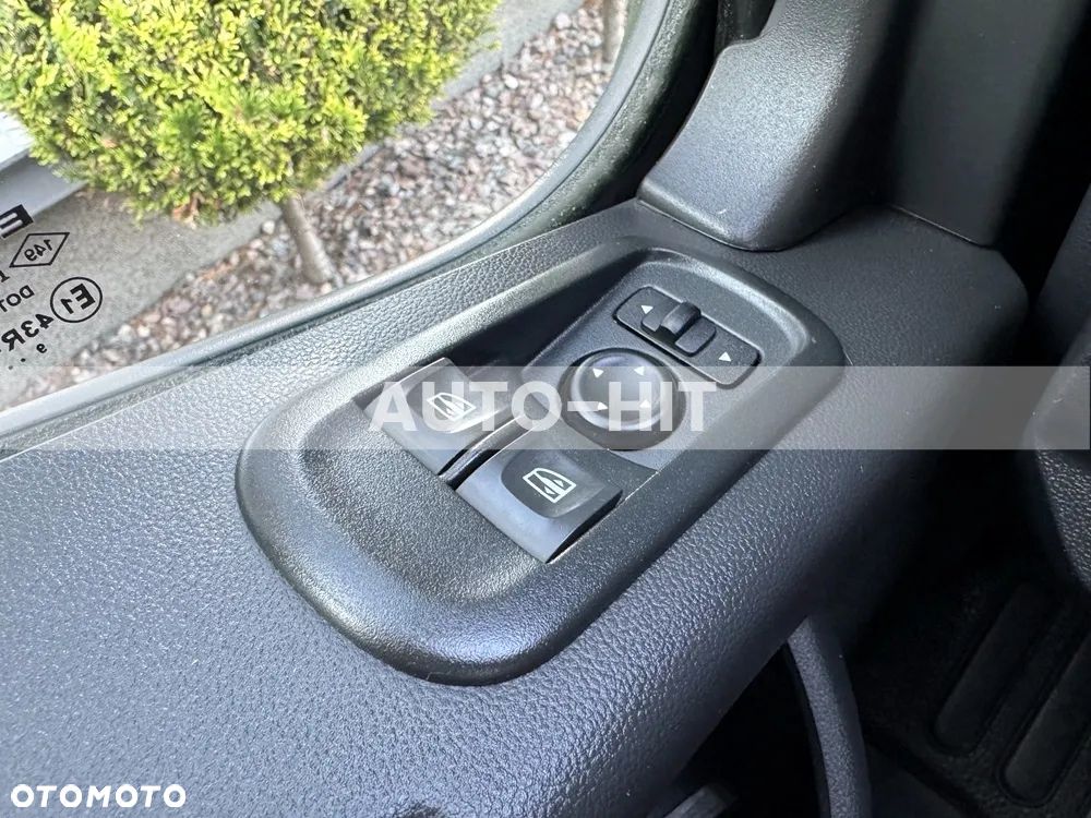 Renault Master - 33