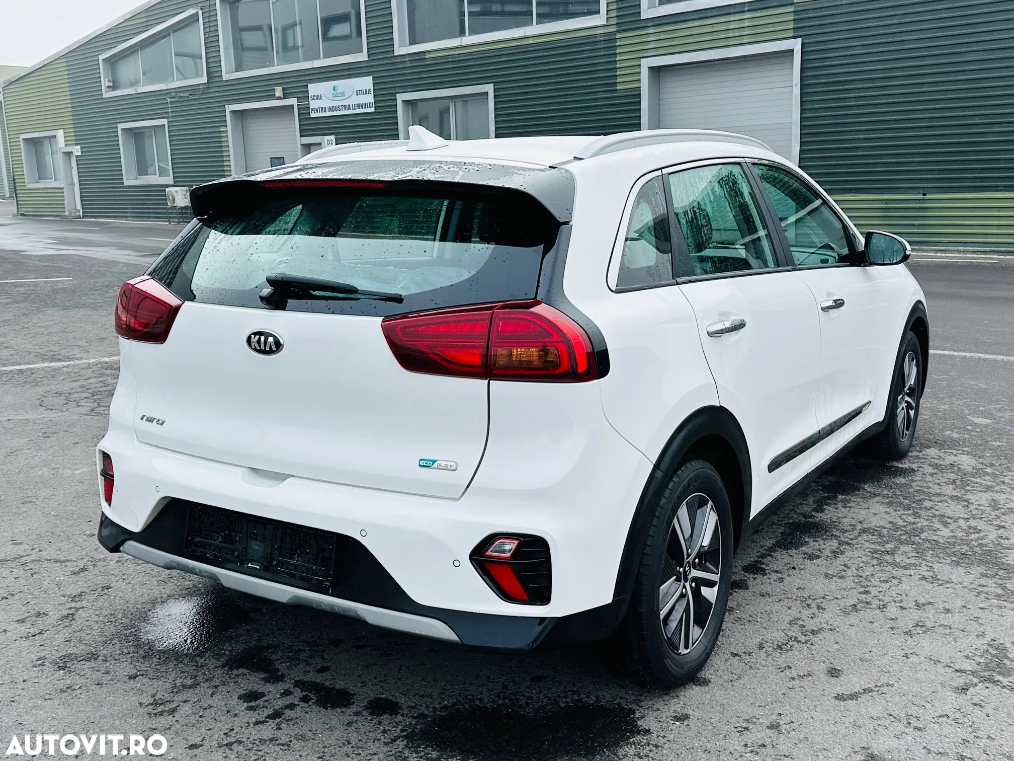 Kia Niro 1.6 GDI PHEV 2WD Aut. Vision - 20