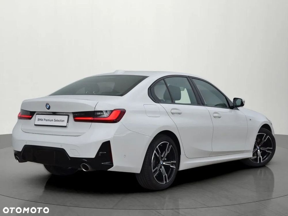 BMW Seria 3 318i M Sport - 3