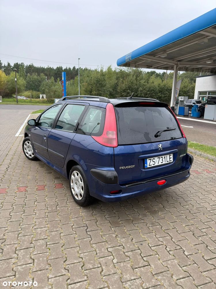 Peugeot 206 - 2