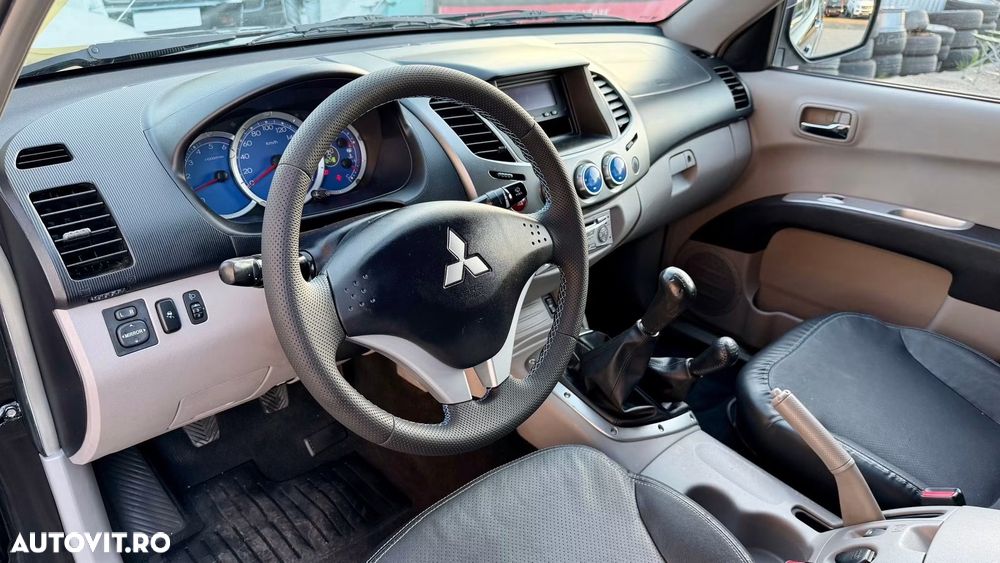 Mitsubishi L200 Pick Up 4x4 Intense Double Cab - 10