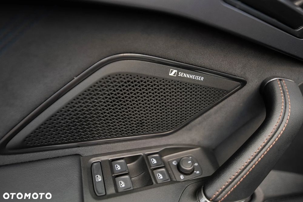 Cupra Formentor 1.5 eTSI mHEV DSG - 11
