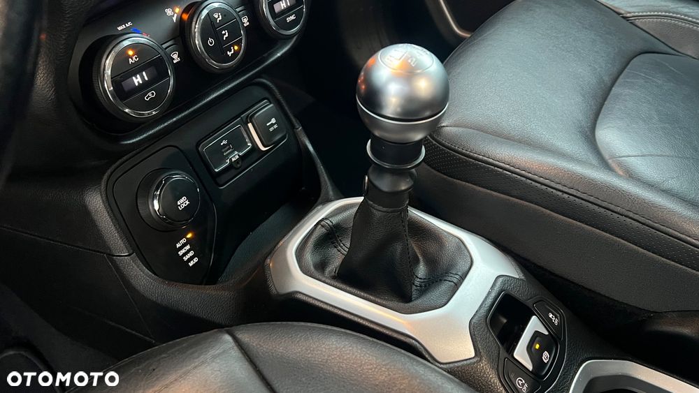 Jeep Renegade 2.0 MultiJet Active Drive Limited - 20